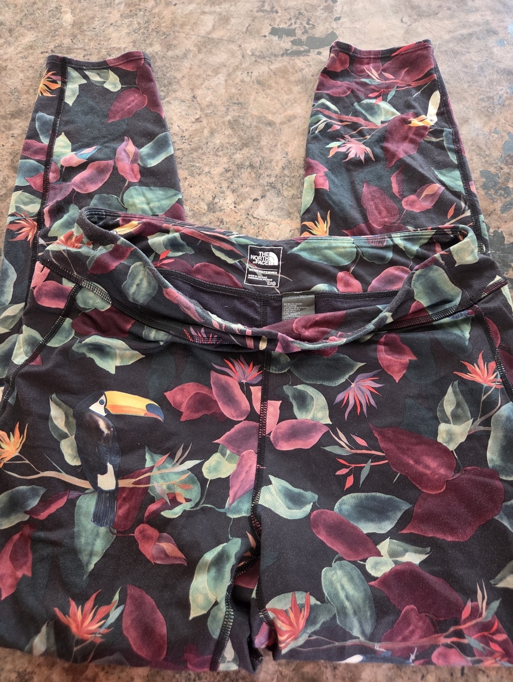 WOMENS THE NORTH FACE STRETCH SOFT MULTICOLOR SPORTS LEGGINGS SIZE LARGE